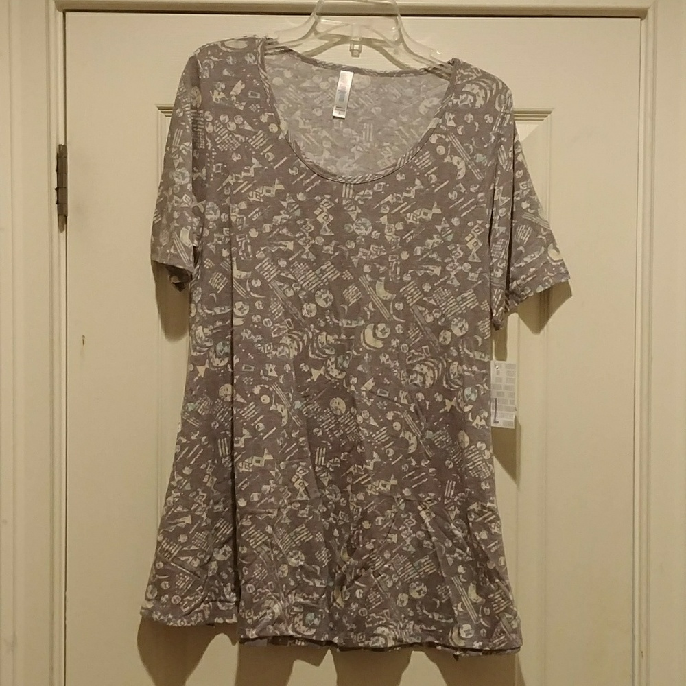 New! LuLaRoe Soft Gray Rayon Perfect T! L